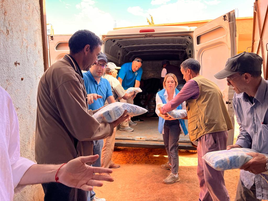 משלחת סיוע של הג'וינט לנפגעי רעדית האדמה במרקו