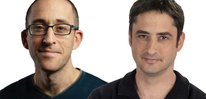 ימין לשמאל: דוד פלד, מתכלל מהלך הסיעוד ומנהל תוכניות מג'וינט-אשל, ואלעד רווה, מנהל פיתוח ידע ולמידה מג'וינט-אשל. קרדיט צילום: אריק סולטן ושרון גבאי.